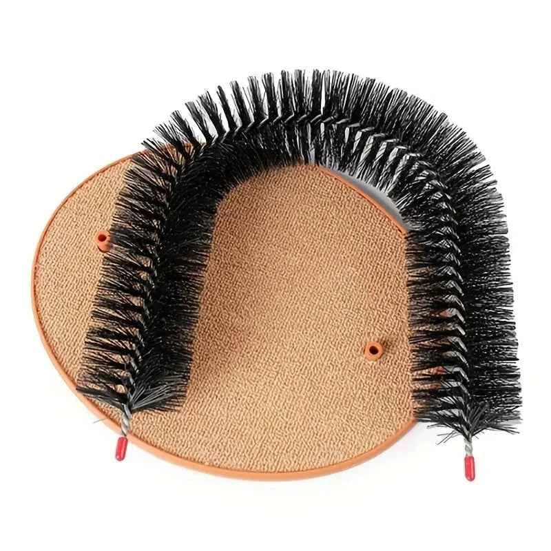 Black bristle arch on tan circular base with red corner tabs