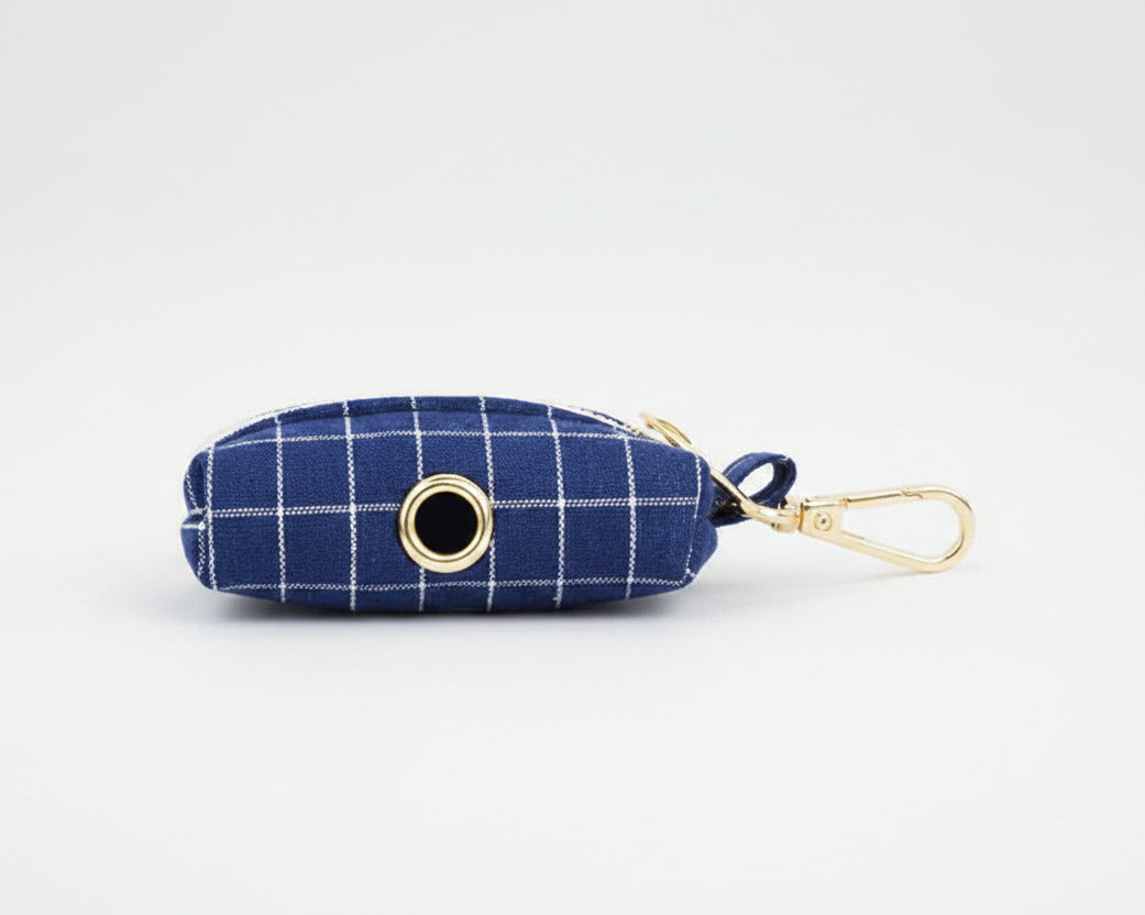 Plaid Dark Blue Poop Bag Holder mit goldfarbenem Karabinerclip