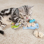 Plüschmäuse-Katzenspielzeug-Set: drei Spielmäuse mit Kordel, beige und blau